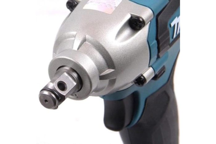 Гайковерт ударный аккумуляторный Makita DTW190JX3