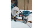 Фрезер Makita RT0700C