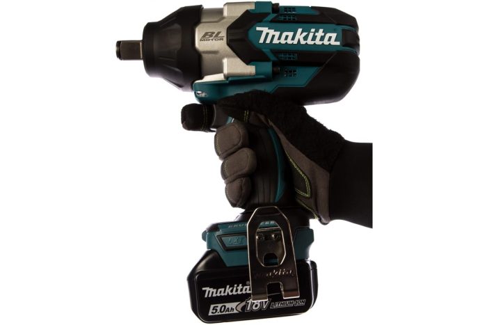 Makita DTW1001RTJ