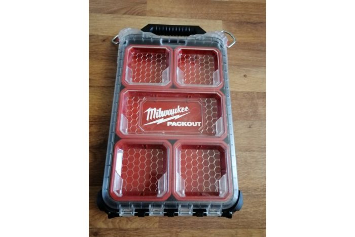 tonkij kompaktnyj organajzer milwaukee packout 4932471065 13582